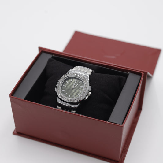 Patek Philippe Nautilus Diamond Bezel Automatic Men's Watch