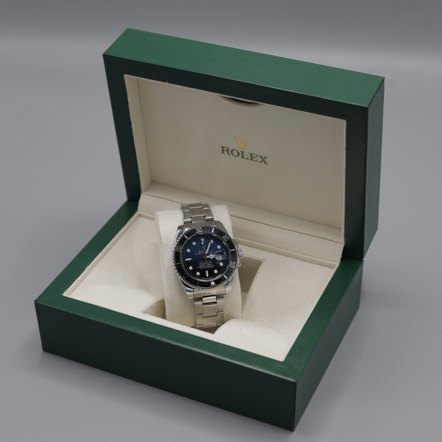 Rolex Submariner Dive Watch - Stainless Steel Automatic Wristwatch