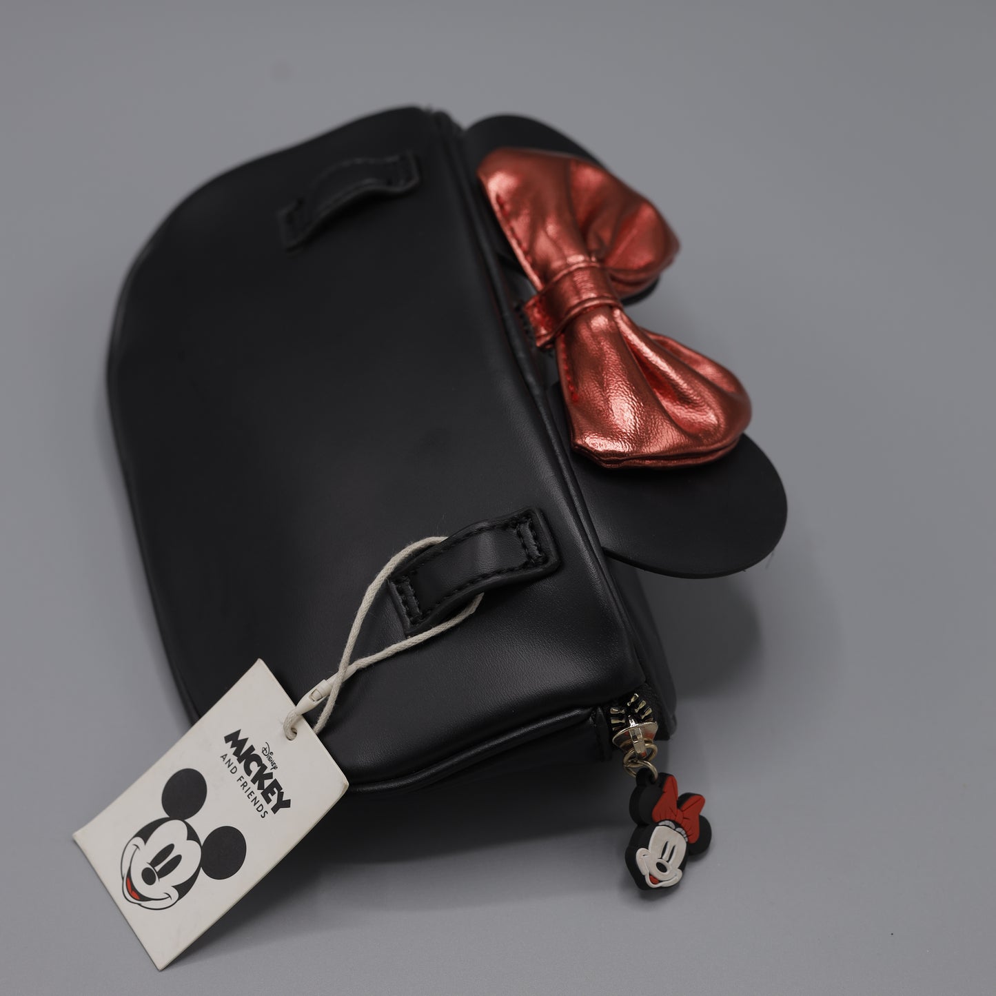 Disney Minnie Mouse Ear-shaped Letter Crossbody Bag