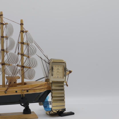 Tesston Luxury Gold Quartz Wrist Watch