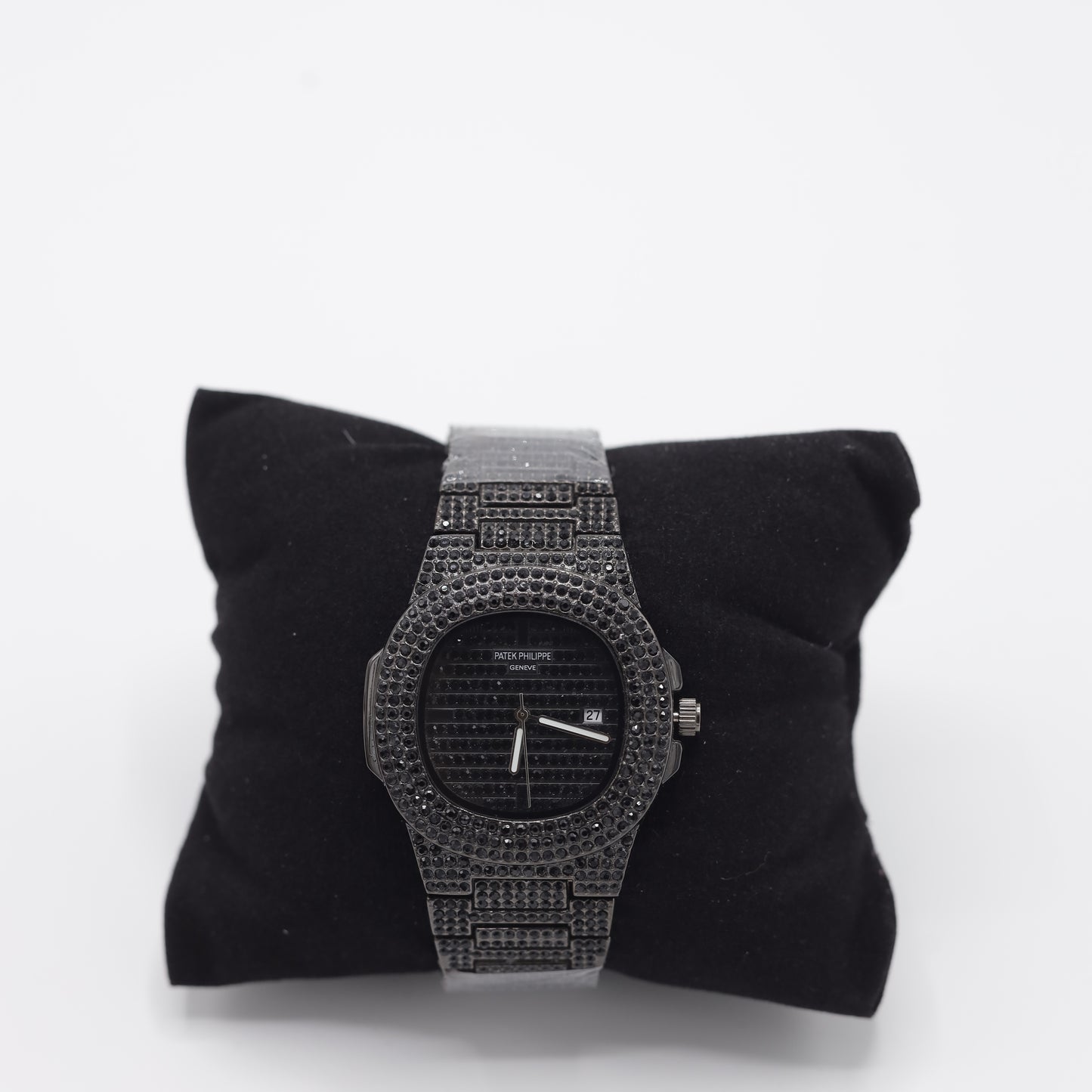 Patek Philippe Nautilus Style Watch - Black Crystals Or Dimonds